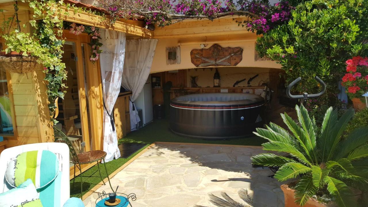 Nouveau ! Chambre D'Hote Insolite Privee " Coeurs De Pirates A Bali En Provence" Spa Sauna Massages Dans Cadre Exotique D'Amenagements Exterieurs D'Exception Ete Comme Hiver Bienvenue !!! Cavalaire-sur-Mer Exteriér fotografie